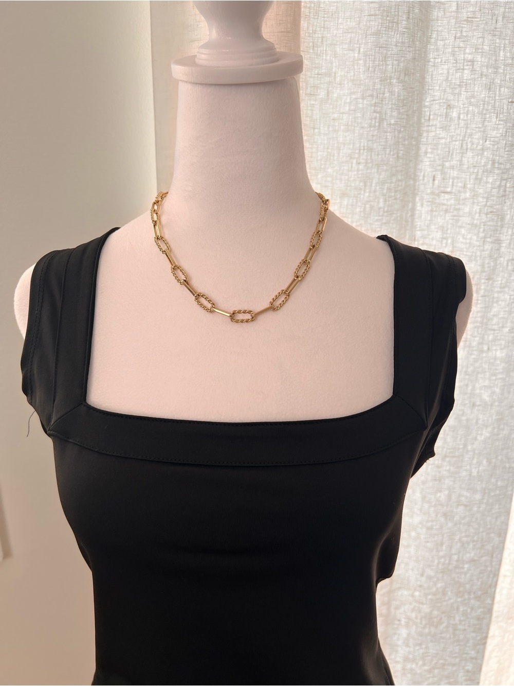 LOFT Gold Chain-Link Necklace